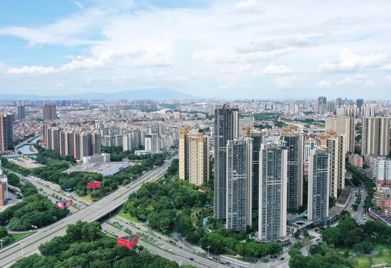 房地产开发行业:新形势下的机遇与挑战